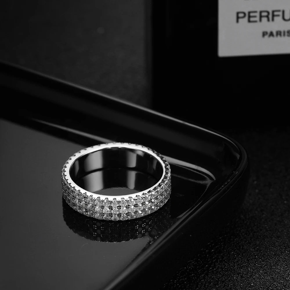 Full Moissanite Eternity Band -sormus, 925 hopea, 18k valkokultapinnoite