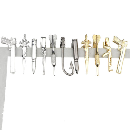 Men's tie clip, gun theme