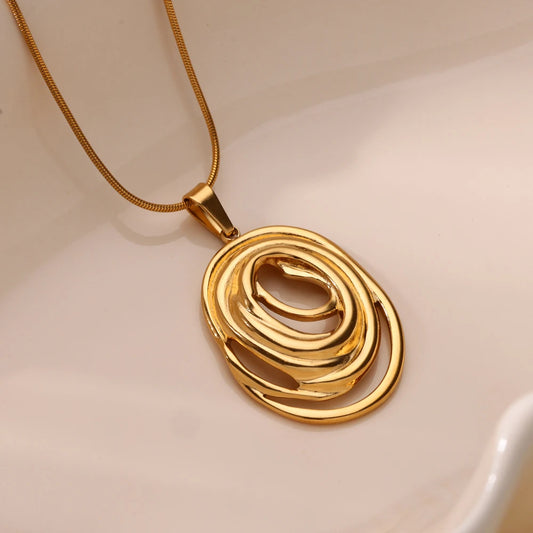 Infinity oval pendant necklace