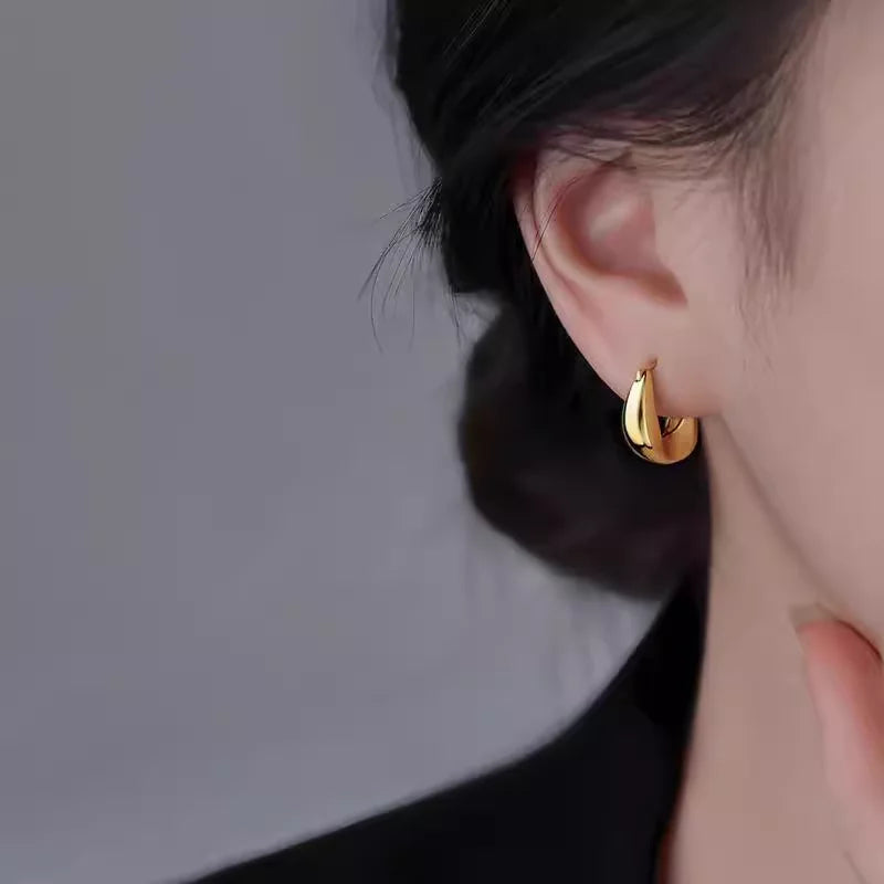 925 Hopea rengas korvakorut, trendikäs chunky-tyyli