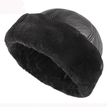 Men's leather and fur hat with fleece lining