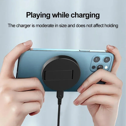 30W Magneettinen Langaton Laturi & Puhelinteline – MagSafe iPhone 17/16/15/14/13/12