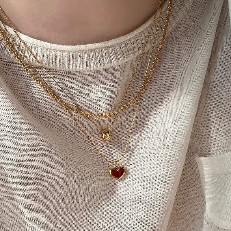 Heart pendant necklace for women