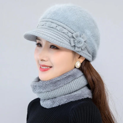 Women's winter hat and scarf set, fur-lined floral knitted hat