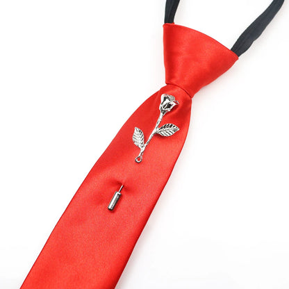 Luksus solmio kukkarintaneulalla