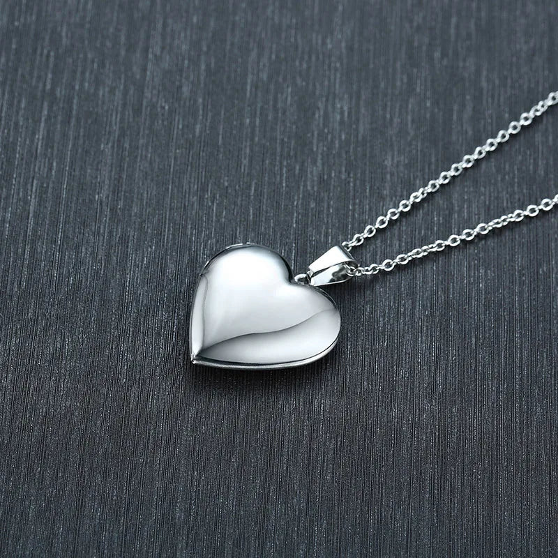 VNOX Heart Locket Necklace with Picture and Name for Women