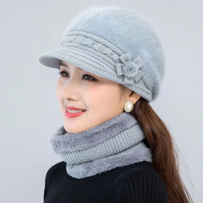 Women's winter hat and scarf set, fur-lined floral knitted hat