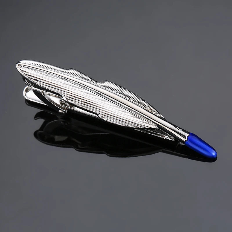 Men's tie pin, airplane, ship, machine gun, guitar, various designs