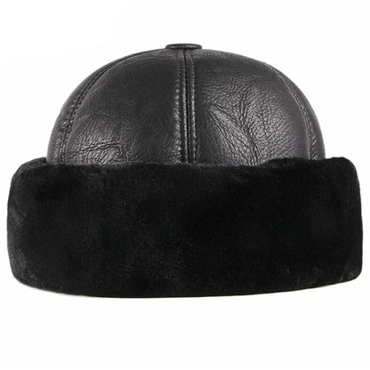 Men's leather and fur hat with fleece lining