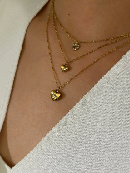 18K kullattu sydänriipus kaulakoru naisille, eri variaatioita