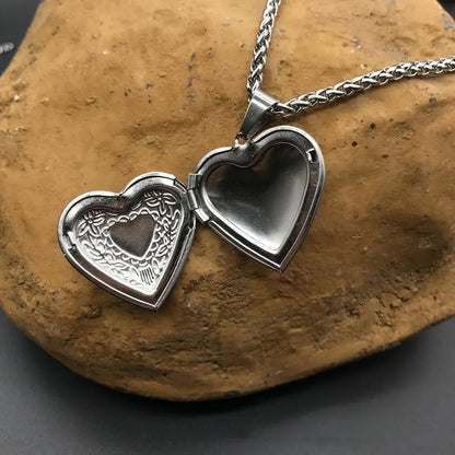 Heart locket necklace for women and men, gold or silver