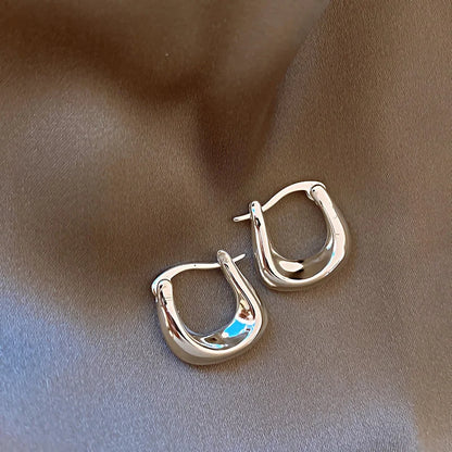 925 Hopea rengas korvakorut, trendikäs chunky-tyyli