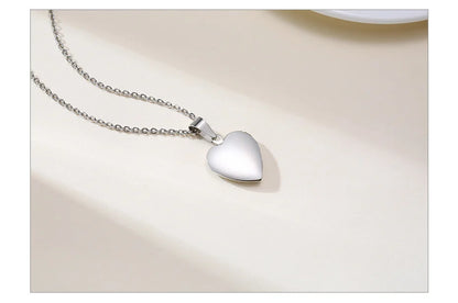 VNOX Heart Locket Necklace with Picture and Name for Women