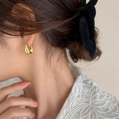 925 Hopea rengas korvakorut, trendikäs chunky-tyyli