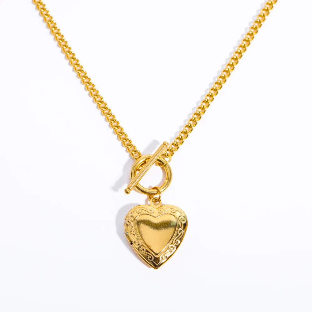 Heart-flower gold-plated album pendant, keepsake, different variations