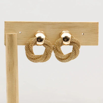 Vintage pyöreät korvarenkaat, ainutlaatuinen kierrekuviointi