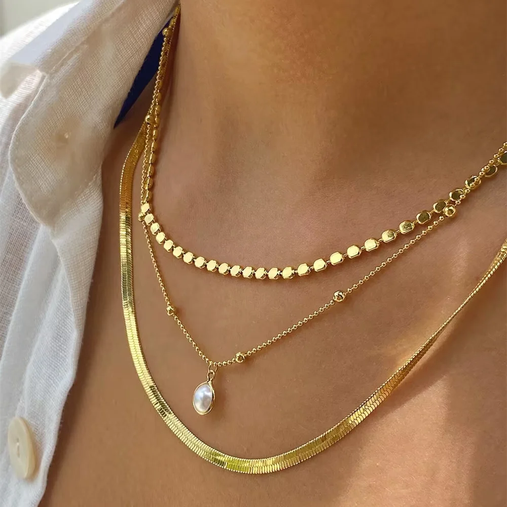 Kullattu kristallitähti riipus kaulakoru naisille, saatavana paljon eri variaatioita