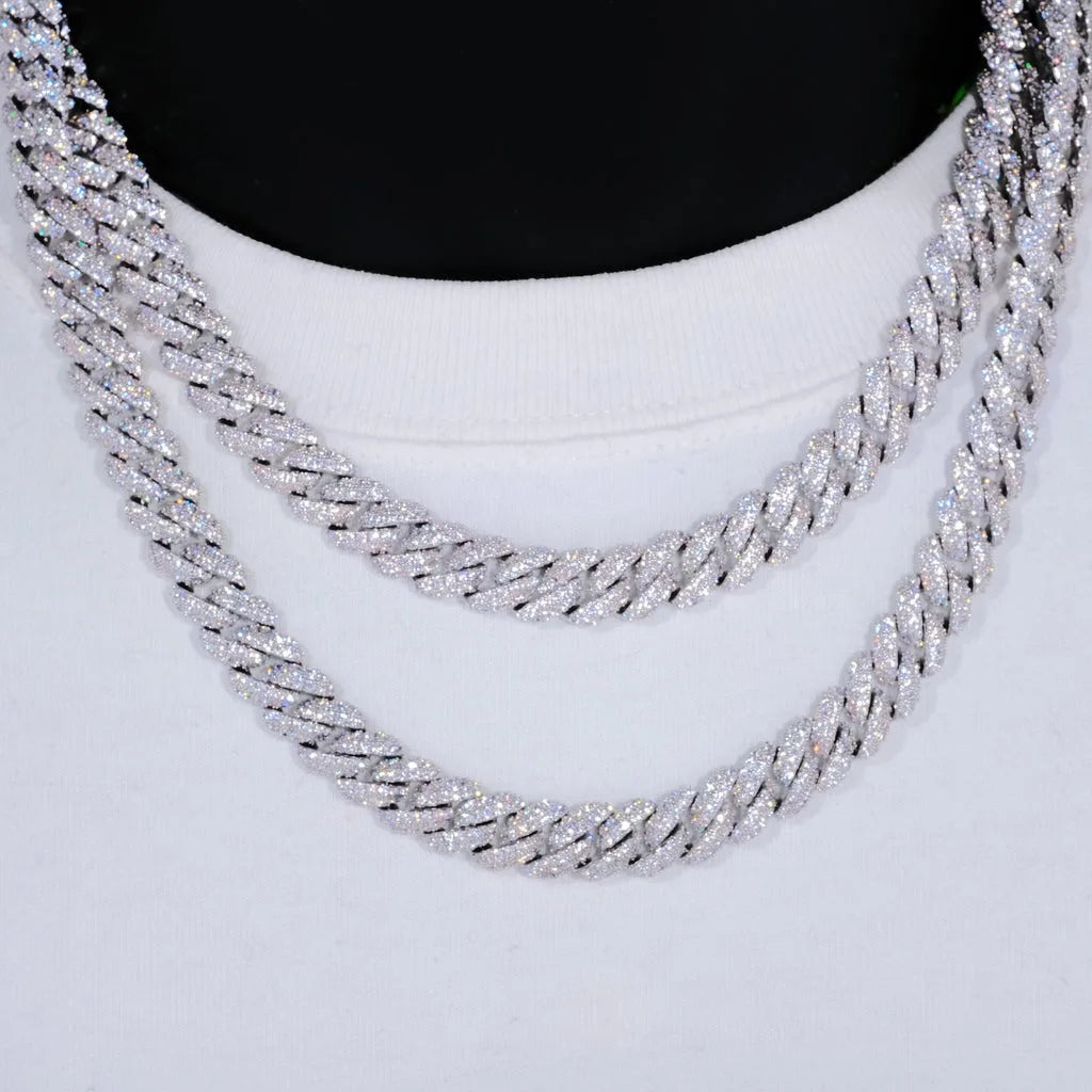 Diamond Cuban Link Chain, täynnä cz-timantteja