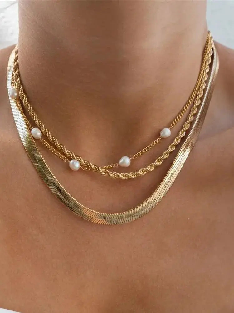 Kullattu kristallitähti riipus kaulakoru naisille, saatavana paljon eri variaatioita