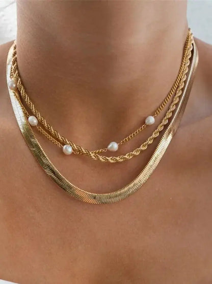 Kullattu kristallitähti riipus kaulakoru naisille, saatavana paljon eri variaatioita