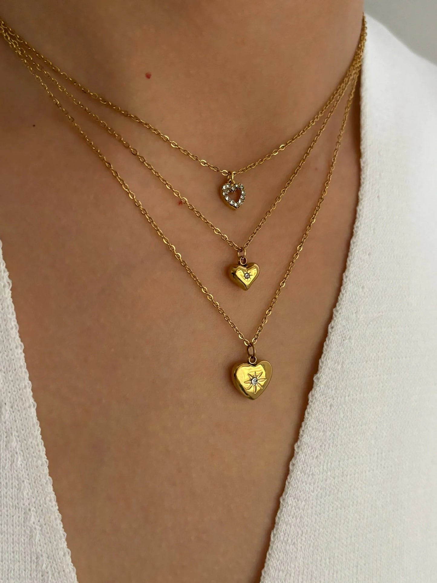 18K kullattu sydänriipus kaulakoru naisille, eri variaatioita