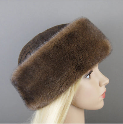 Women's luxury mink fur hat, available in different variations