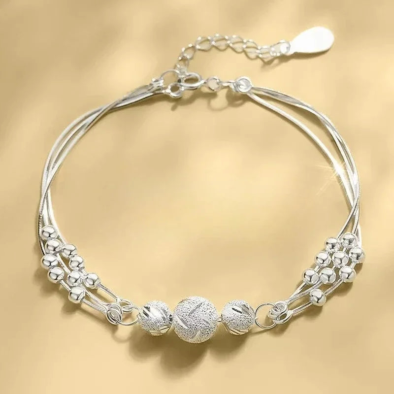 2 kpl Teräsrannekoru-setti miehille, saatavana eri variaatioita