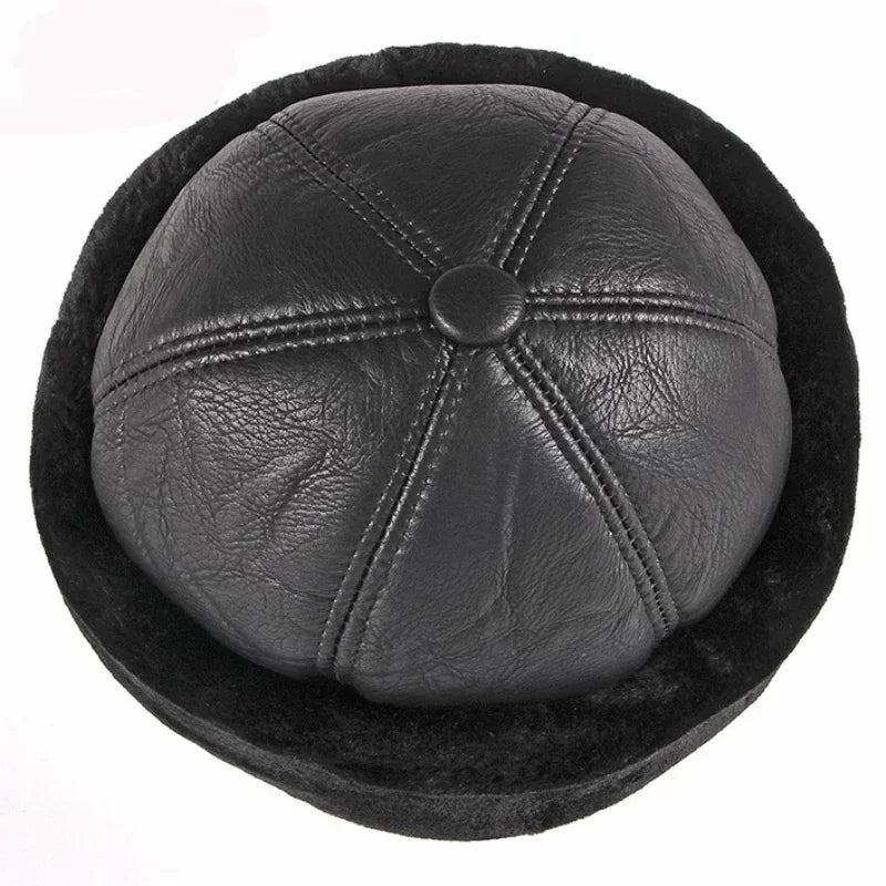 Men's leather and fur hat with fleece lining