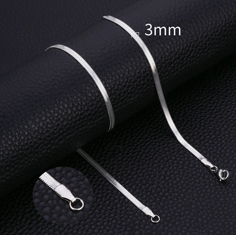 HIYEE Snake chain necklace, unisex design, available in different variations