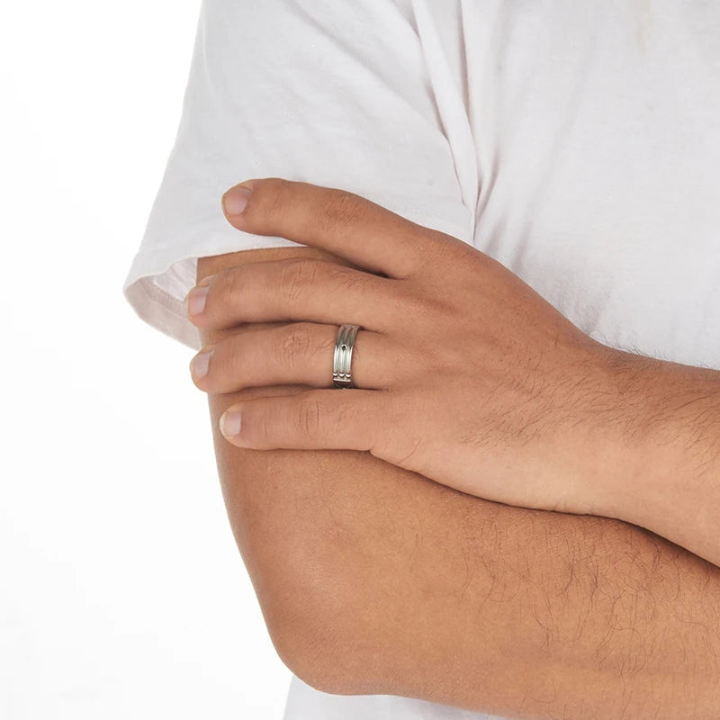 Atlantis fashion ring in gold or silver, for men and women