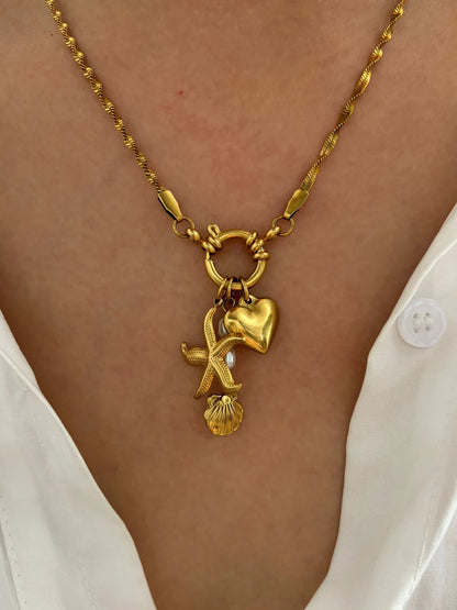 Starfish necklace with flat snake chain for women