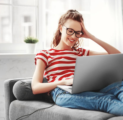 UGREEN 240W USB-C Latauskaapeli – Ultra-nopea PD 3.1 Pikalataus 5A – MacBook, iPad, Xiaomi