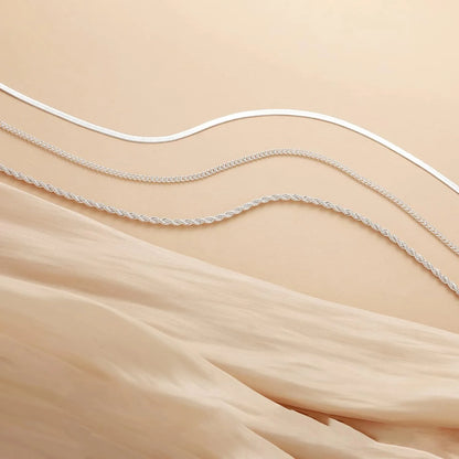 Stylish gold choker necklace for women, full package