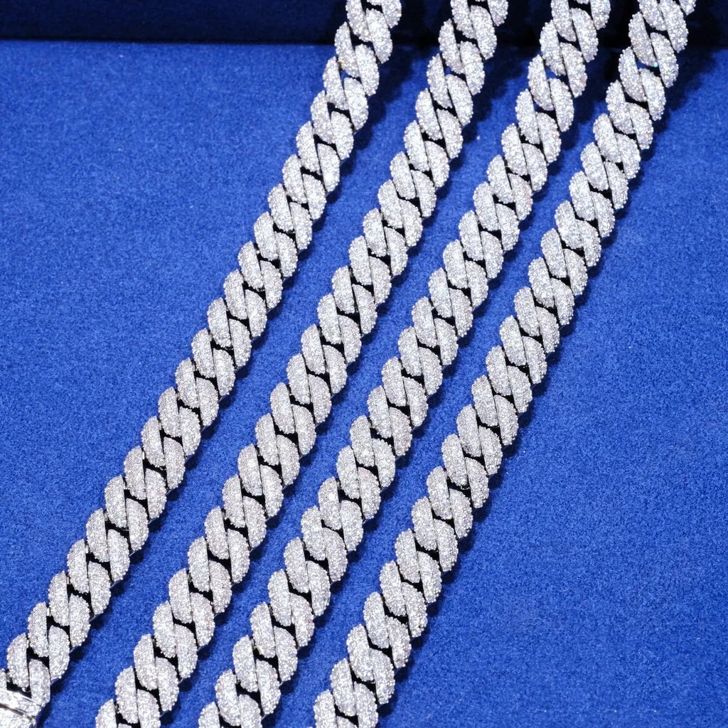 Diamond Cuban Link Chain, täynnä cz-timantteja