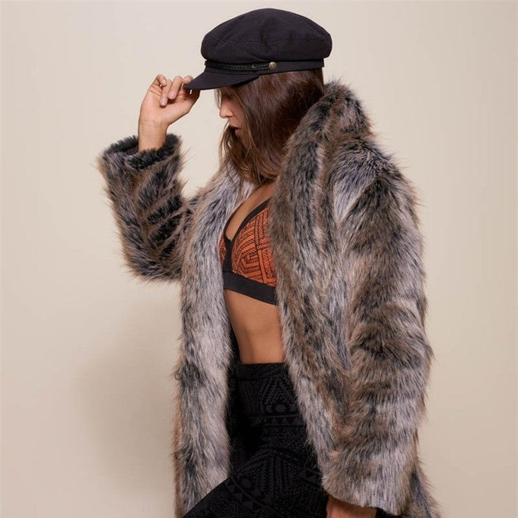 Women's fashion fur coat, warm faux fur