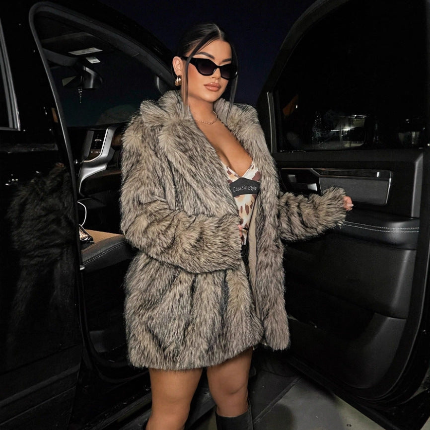 Women's casual fur coat, warm and stylish